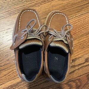 Kids Sperrys Boat Shoes (excellent condition)